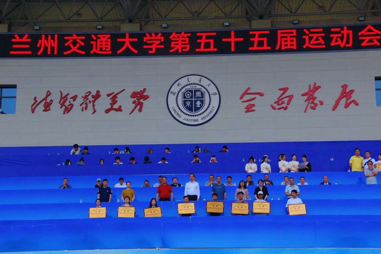 drag2205381506427792072