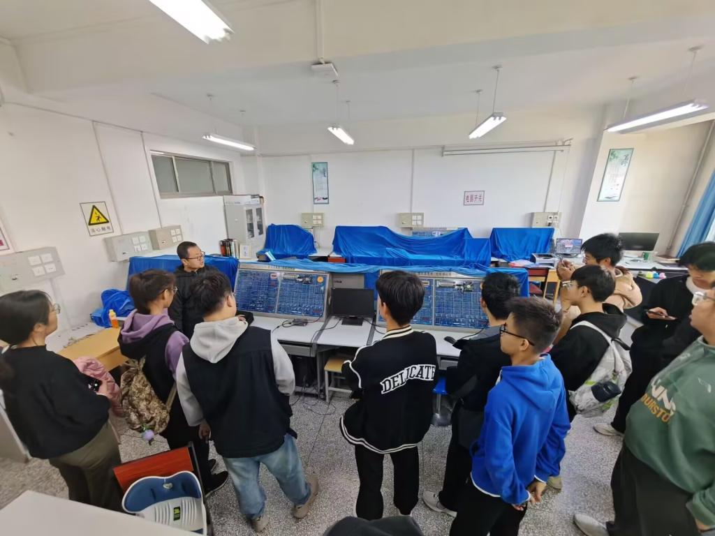 22315a04e9f146f5fb8185c9ddb4baed